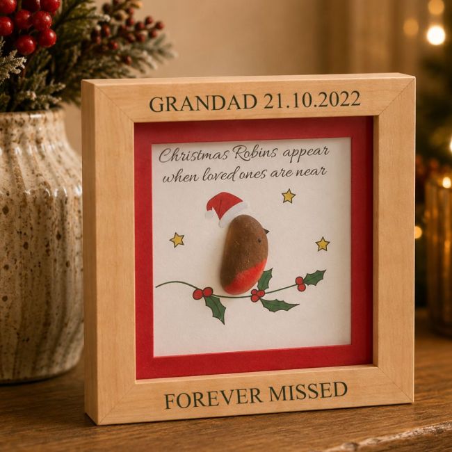 Mini Robin Pebble Plaque With Free Personalisation